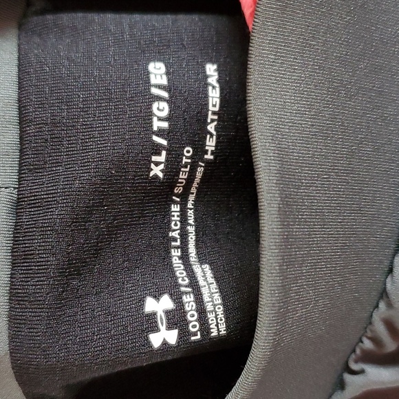 Under Armour set: tshirt and shorts neon coral - Picture 7 of 7